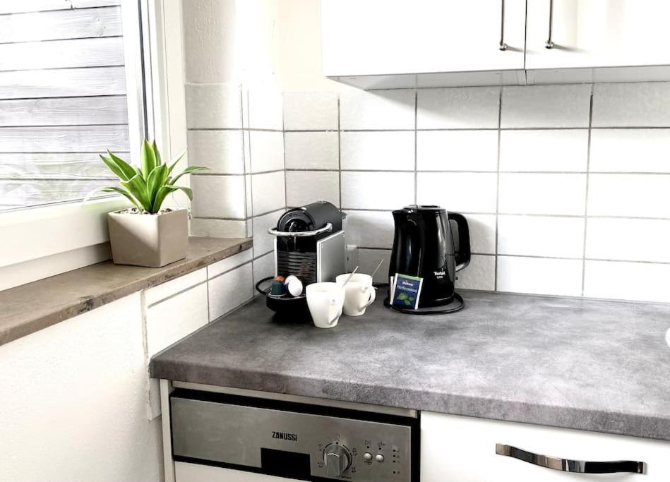 רויטלינגן Top-Apartment Mit Parkplatz Und Balkon מראה חיצוני תמונה